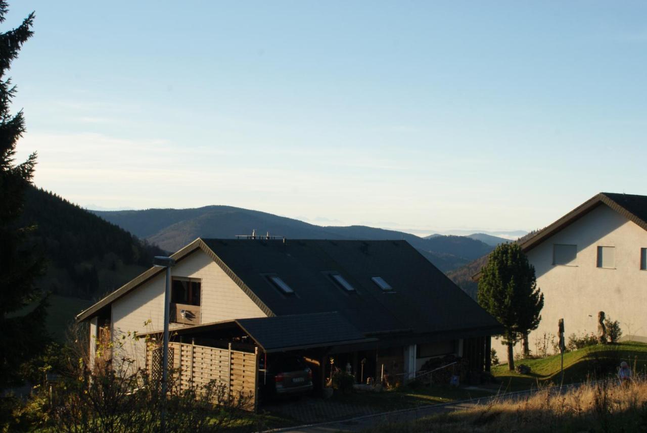 Schoene Aussicht Todtnau Exterior foto